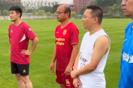 职业足球赋能草根足球 亚泰教练带长春Ju超球员沉浸式特训