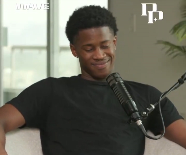 人情世故！探花：利拉德绝杀很棒 但在我队友头上进的所以是烂球