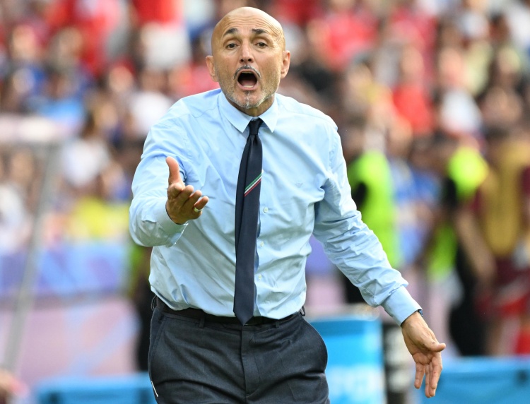 布冯：我们确信斯帕莱蒂下课是正确做法 我也没有做好我的工作