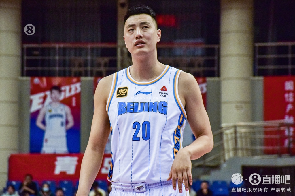 孔德昕：本场是首钢很长时间里最狂热的一战 也是赛季最佳一役