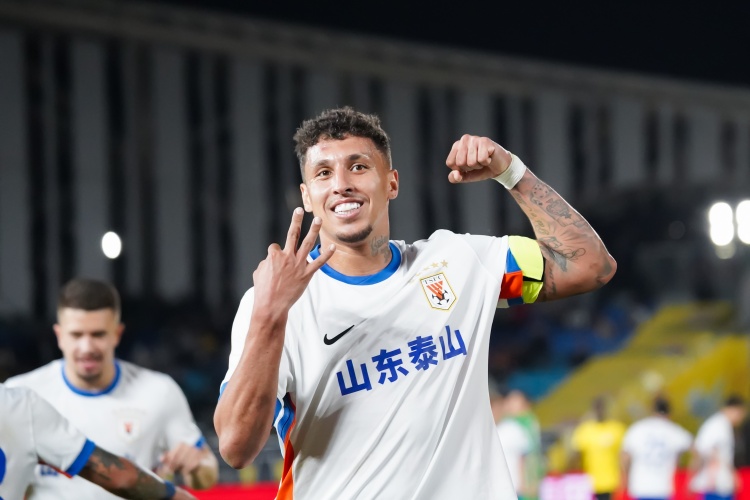 鲁媒：泰山队外援需要站出来，他们将是走出困境的关键力量