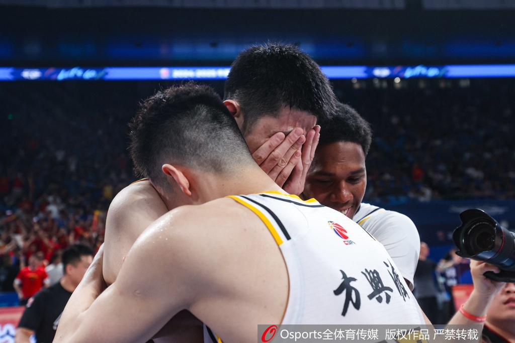 胡金秋：十年磨一剑，坚持的动力源自家人